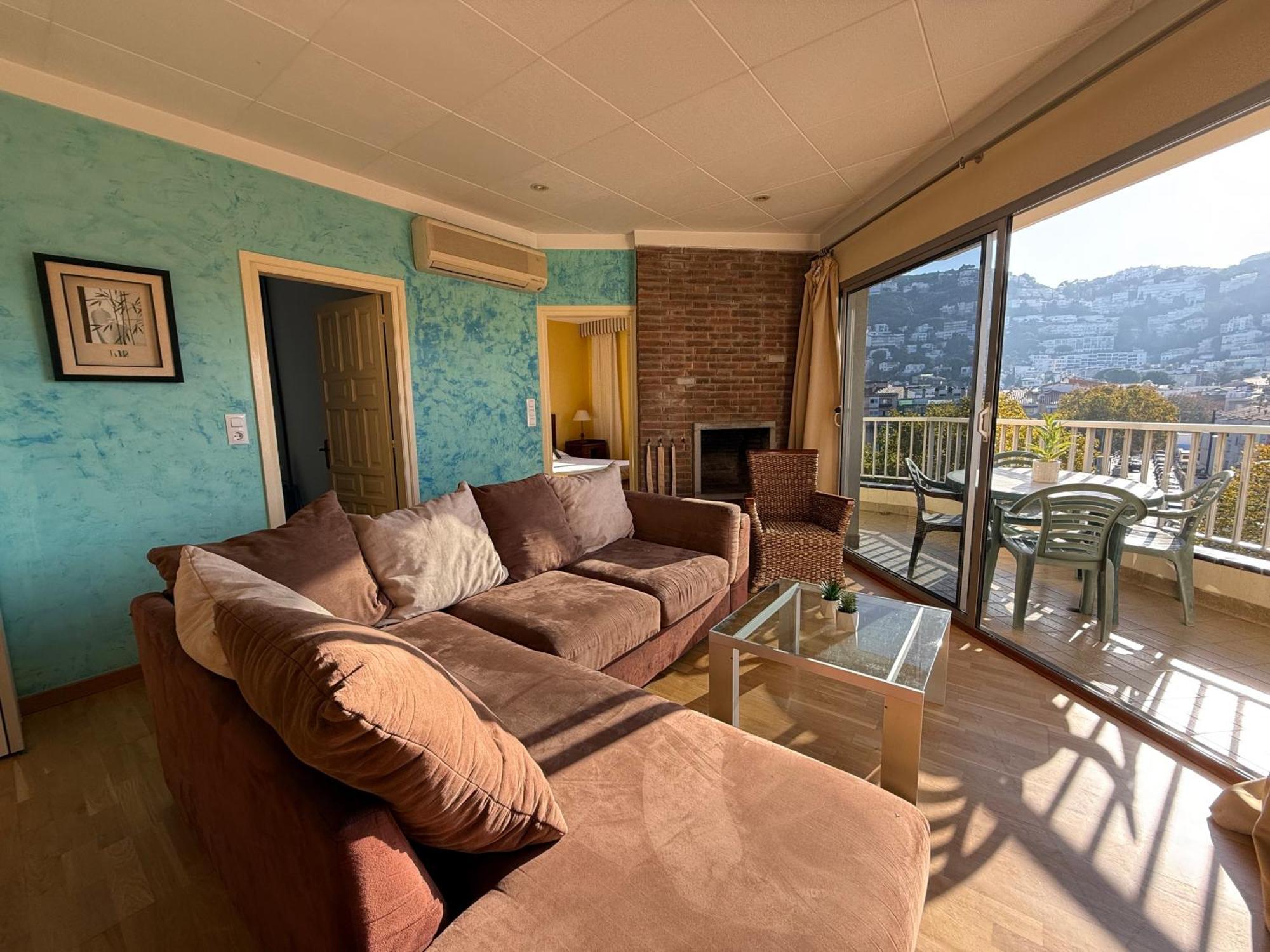 Apartmán Agi Peater Center Roses Exteriér fotografie