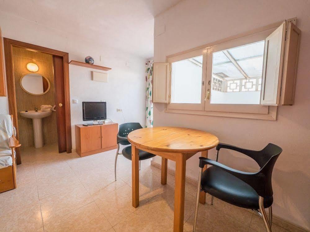 Apartmán Agi Peater Center Roses Exteriér fotografie