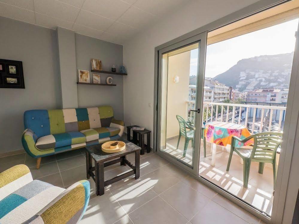 Apartmán Agi Peater Center Roses Exteriér fotografie